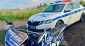 В Засечном подросток въехал в ограждение на мотоцикле и сбил 11-летнего пешехода